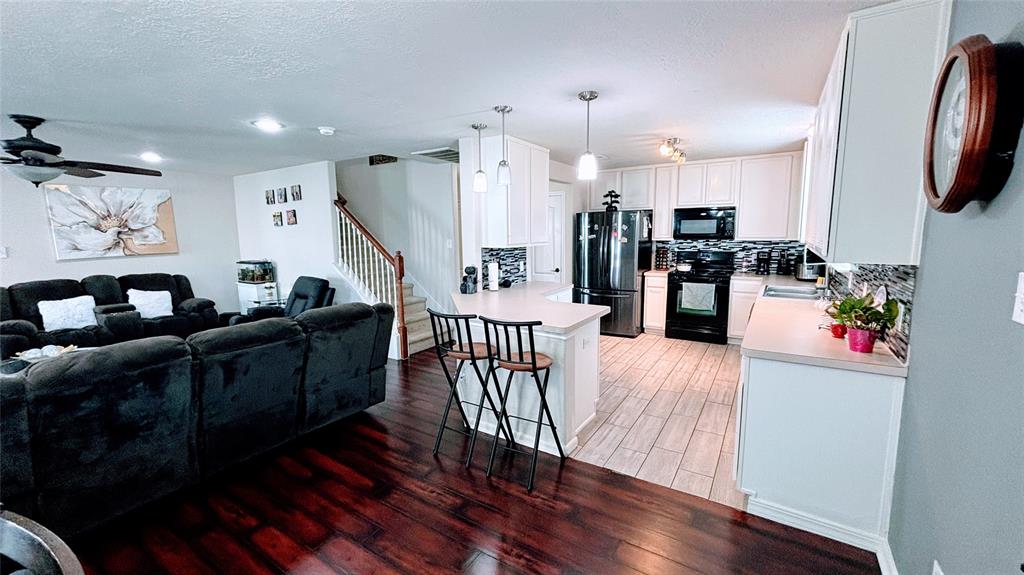 2911 Ribbon Creek Way, Spring, Texas image 10
