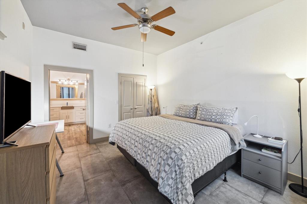 1901 Post Oak Boulevard #4304, Houston, Texas image 13