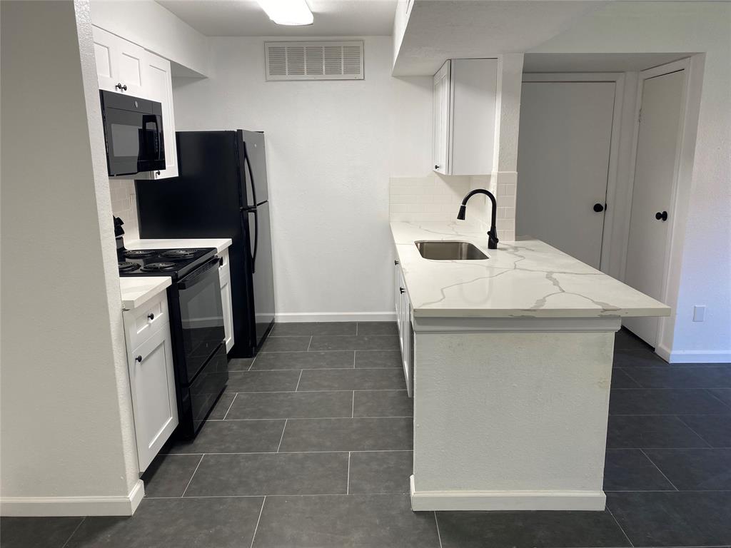12905 Woodforest Boulevard #709, Houston, Texas image 3
