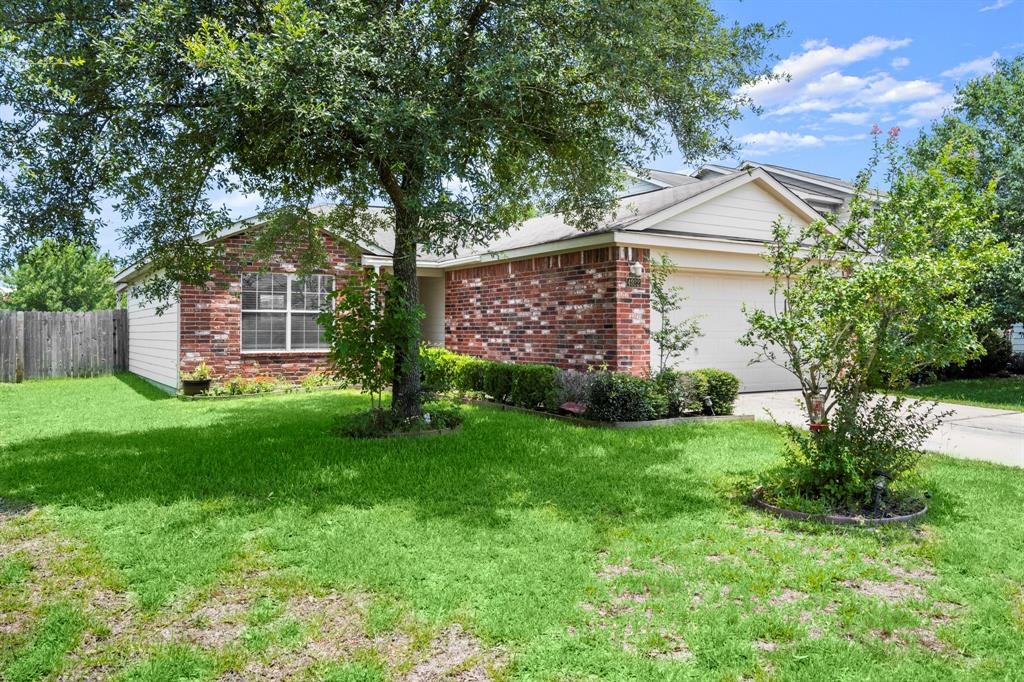 4922 Comal River