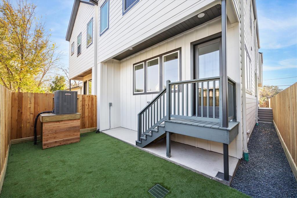 1201 E 27th Street, Houston, Texas image 25