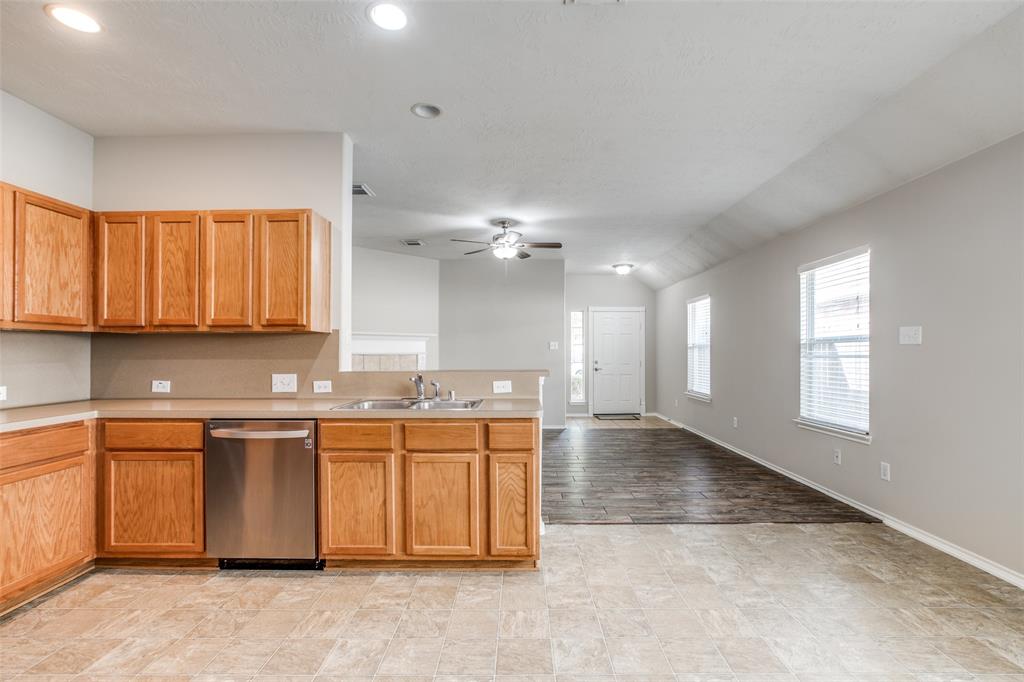 18424 Sunrise Pines Drive, Montgomery, Texas image 21