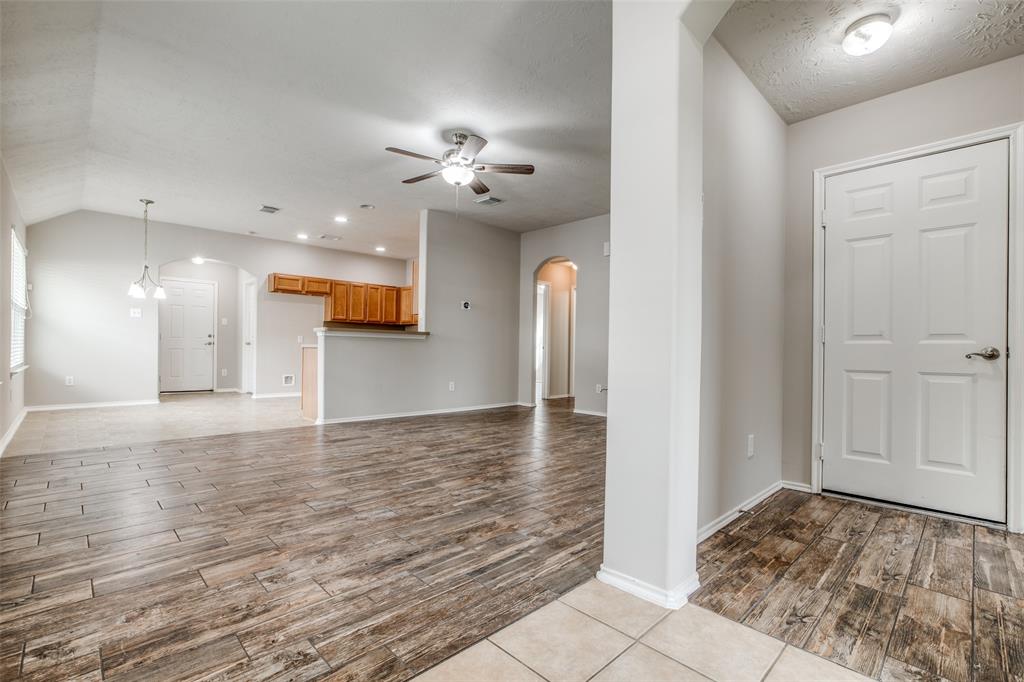 18424 Sunrise Pines Drive, Montgomery, Texas image 8