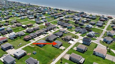 A home in Crystal Beach