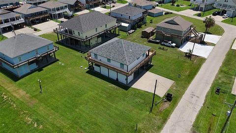 A home in Crystal Beach