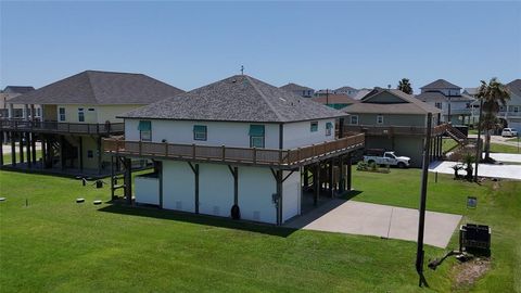 A home in Crystal Beach