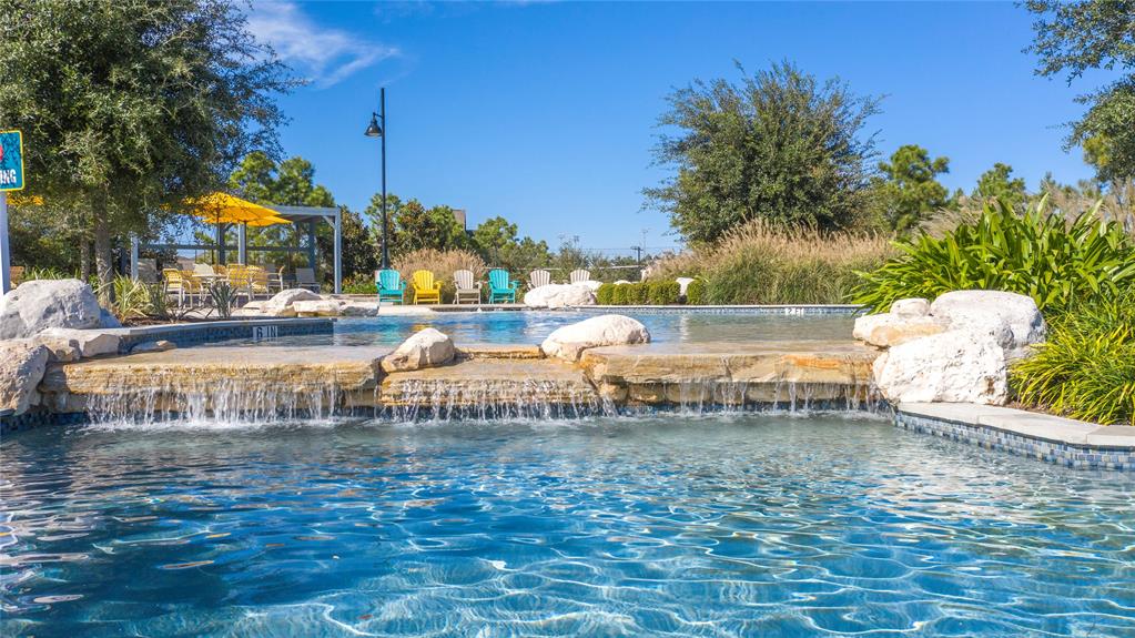 10910 Crescent Spring Drive, Missouri City, Texas image 21