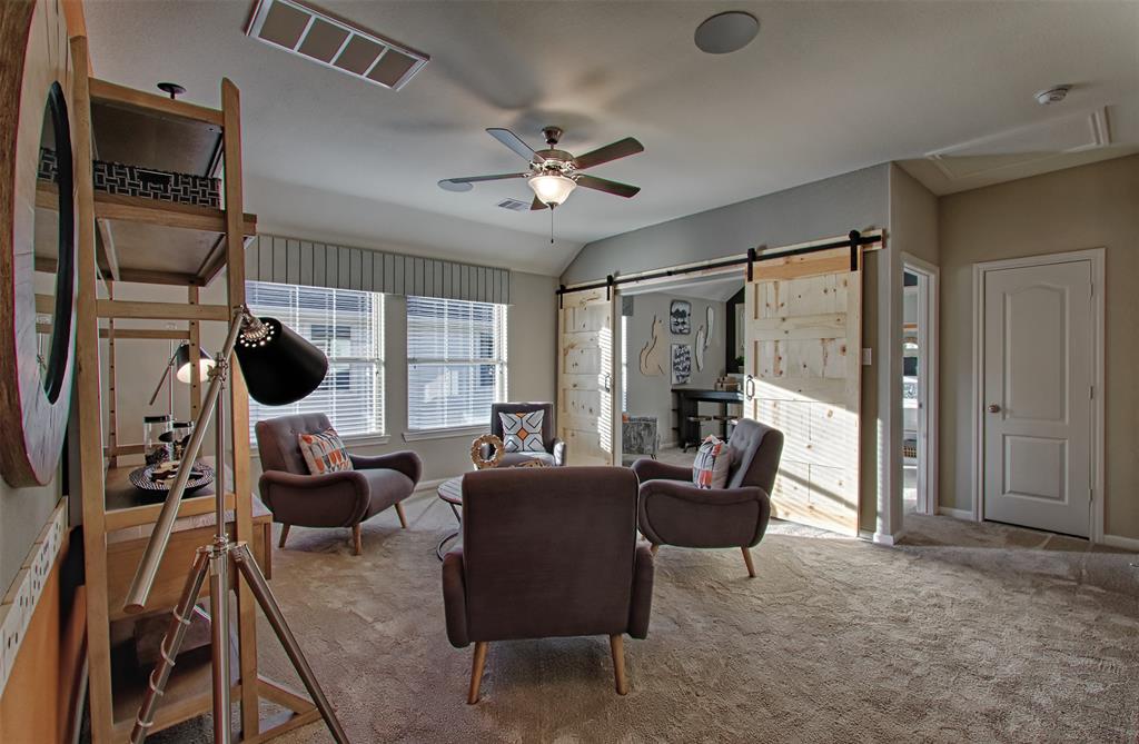 10910 Crescent Spring Drive, Missouri City, Texas image 10