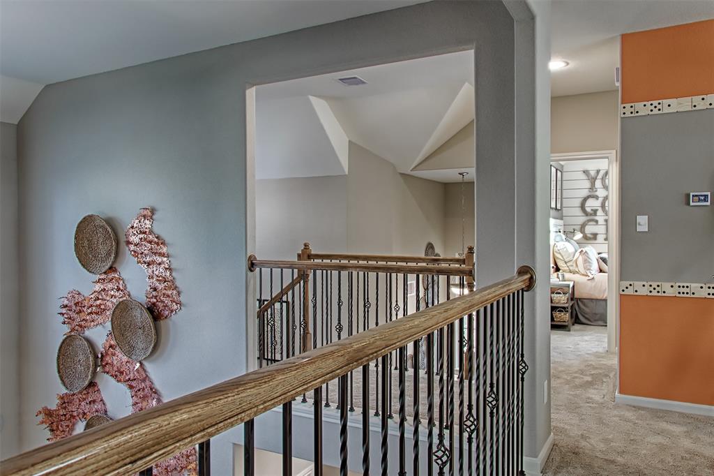 10910 Crescent Spring Drive, Missouri City, Texas image 13