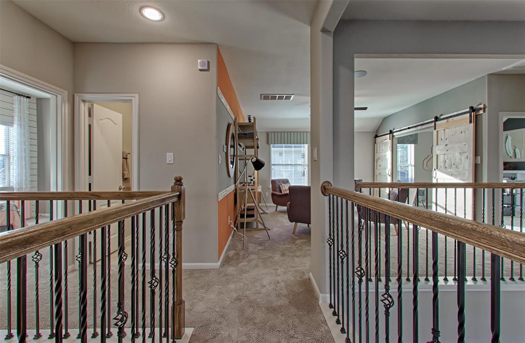 10910 Crescent Spring Drive, Missouri City, Texas image 9