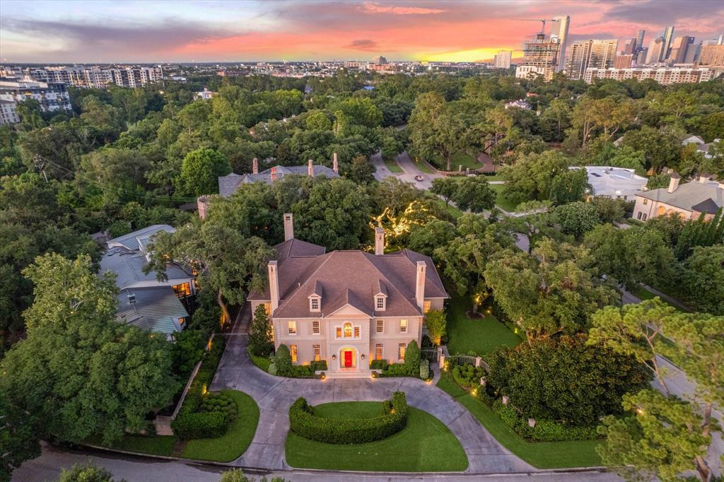 View Houston, TX 77019 house