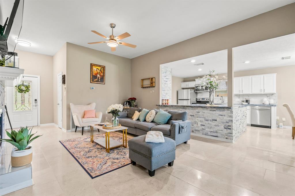 6719 Woodland Oaks, Magnolia, Texas image 6