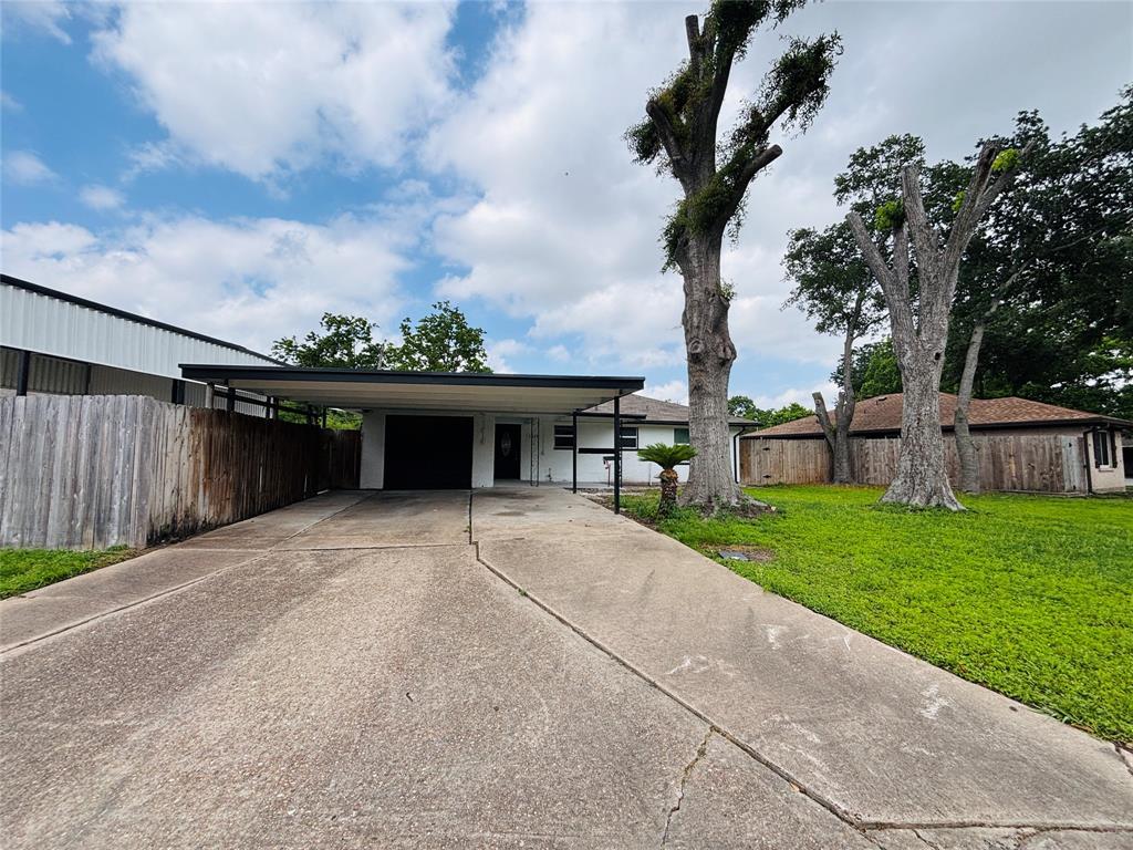 3321 Redfield Drive
