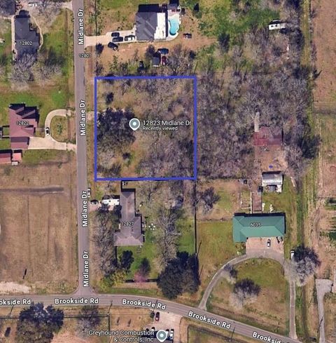 Vacant Land For Sale - 12823 Midlane Drive<br/> Brookside Village, TX 77581