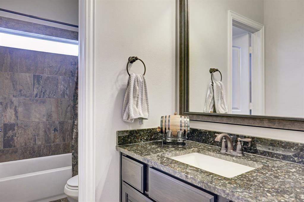 614 Yaupon Creek Lane, Richmond, Texas image 17