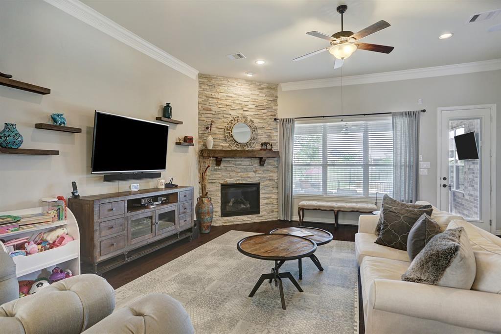 614 Yaupon Creek Lane, Richmond, Texas image 11