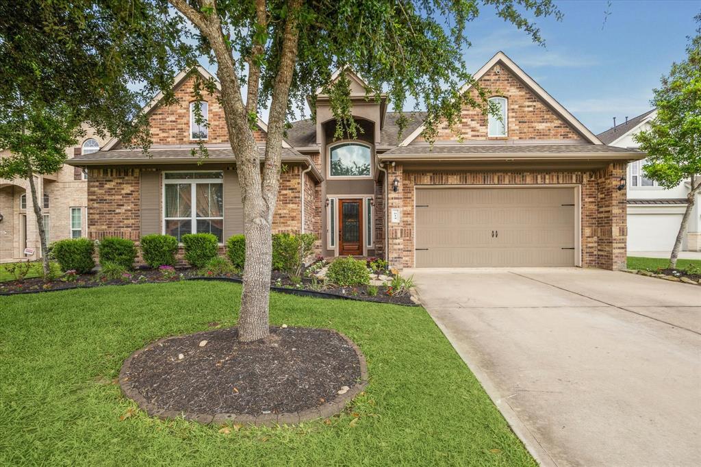614 Yaupon Creek Lane, Richmond, Texas image 1