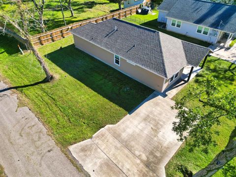 A home in Brazoria