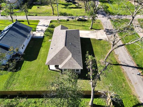 A home in Brazoria