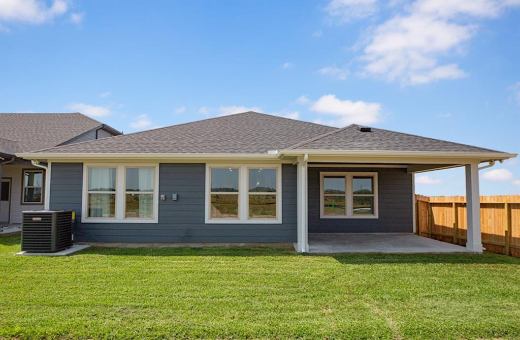 238 Bay Laurel Drive, Alvin, Texas image 13