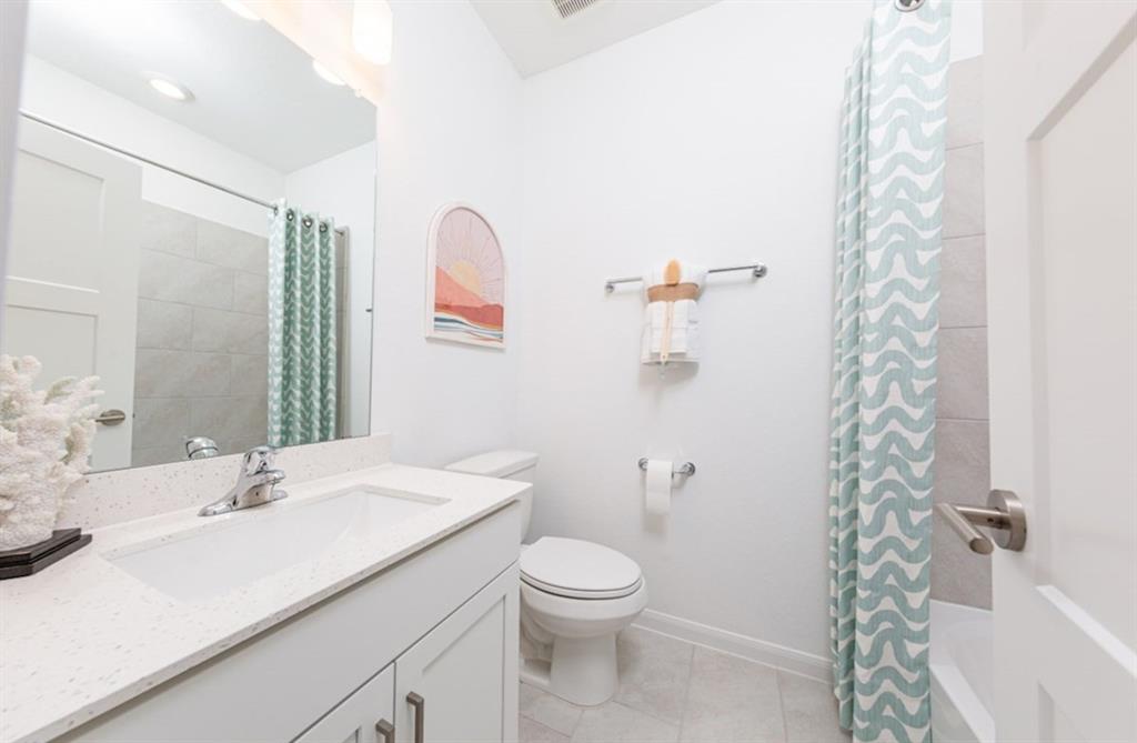 238 Bay Laurel Drive, Alvin, Texas image 12