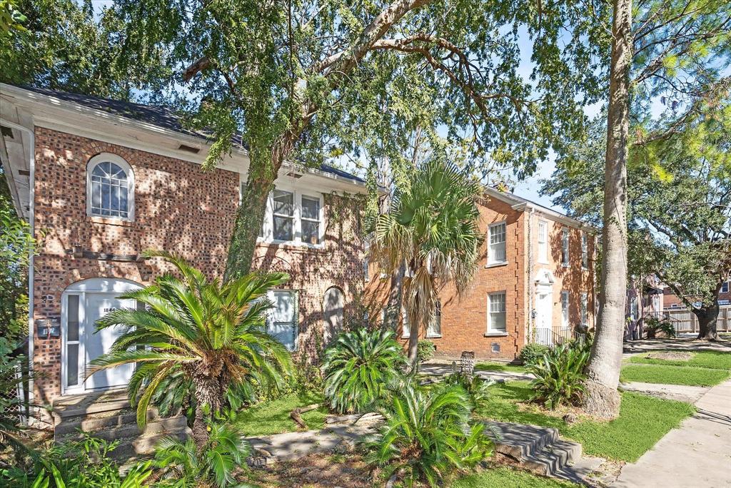 1844 W Alabama Street