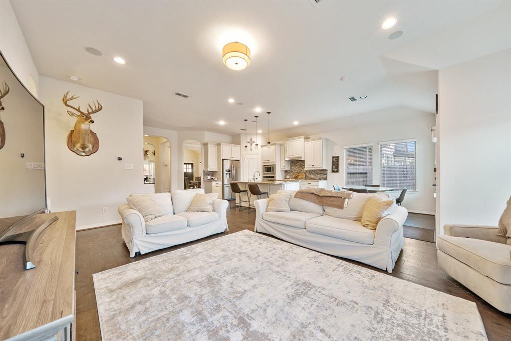 2935 Dawn Haven Lane, Pearland, Texas image 29
