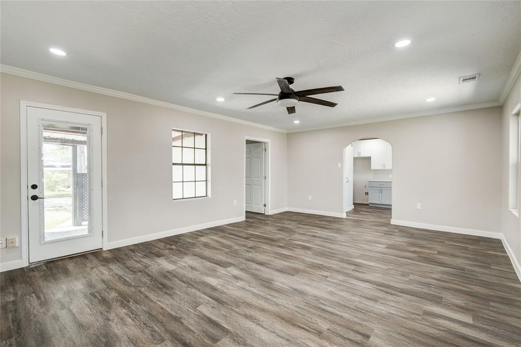 418 S Kansas Street, La Porte, Texas image 15
