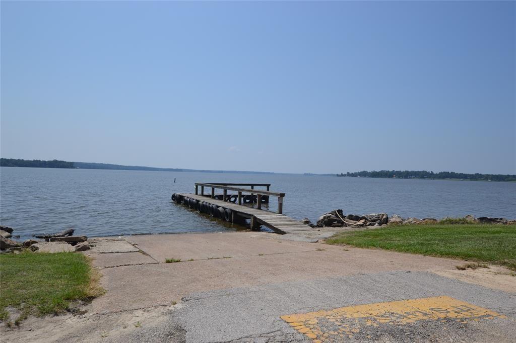 737 Lake Shore Drive, Trinity, Texas image 35