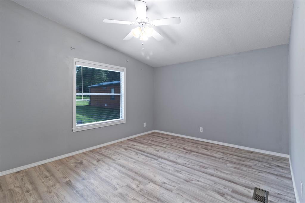 737 Lake Shore Drive, Trinity, Texas image 30