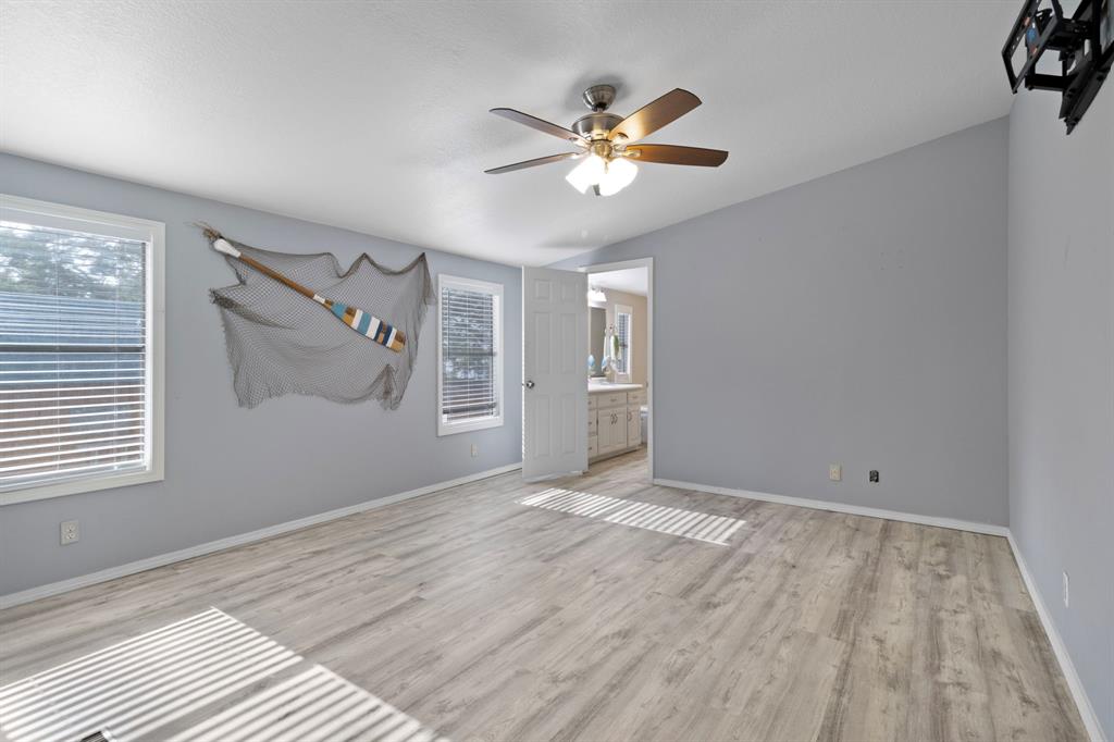 737 Lake Shore Drive, Trinity, Texas image 24