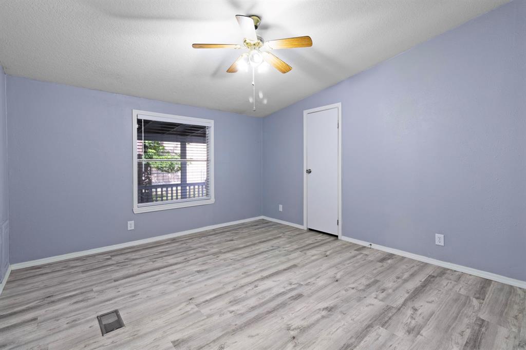 737 Lake Shore Drive, Trinity, Texas image 29