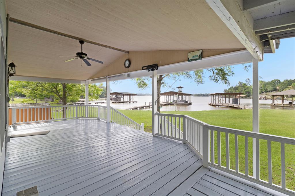 737 Lake Shore Drive, Trinity, Texas image 11