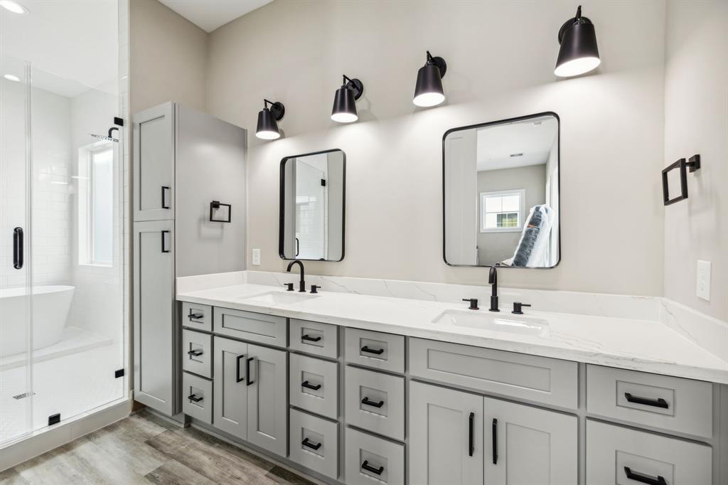 1142 W 16th Street, Houston, Texas image 23