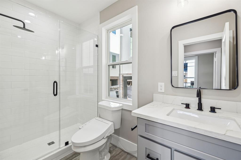 1142 W 16th Street, Houston, Texas image 20