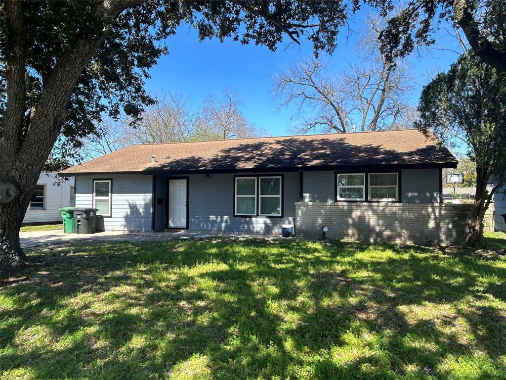 View Houston, TX 77061 house