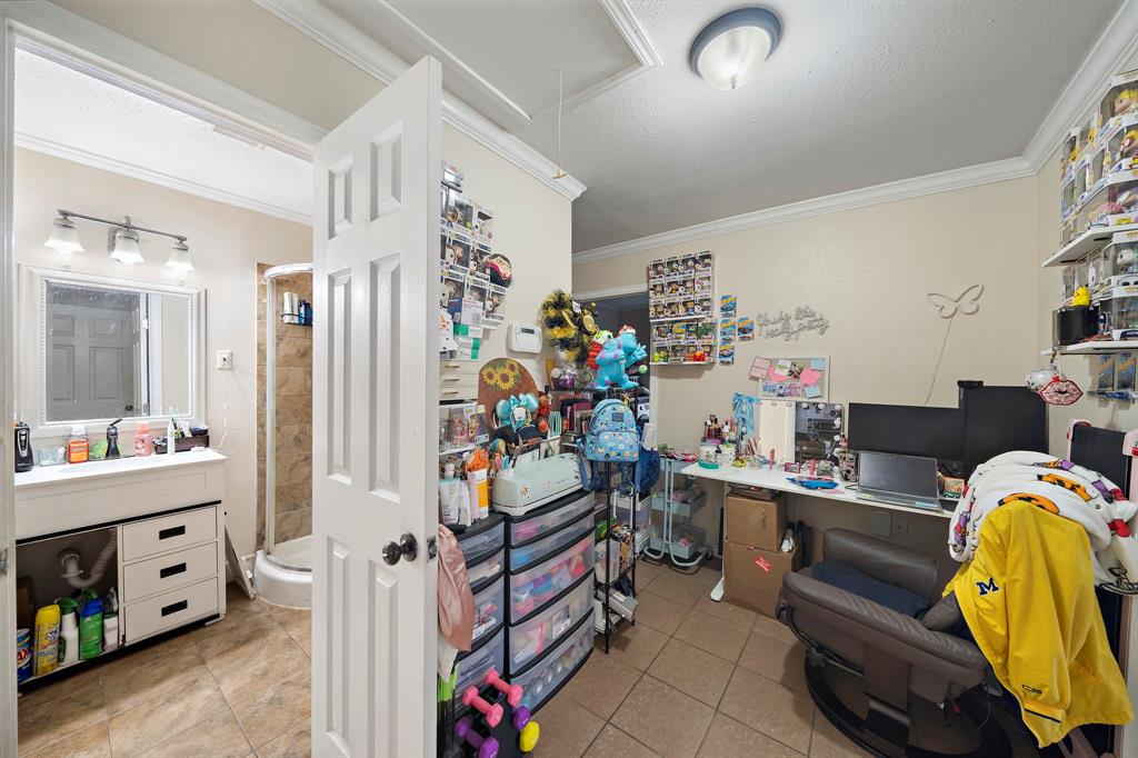 23114 Laura, New Caney, Texas image 11