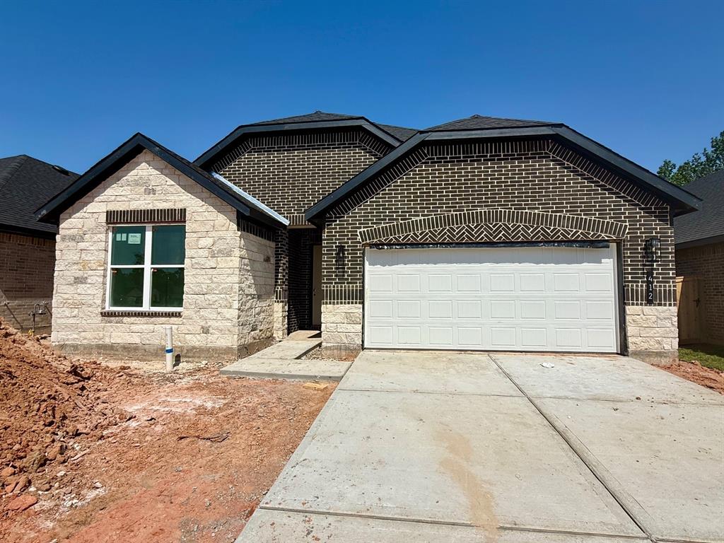 412 Springfield Terrace Drive, Conroe, Texas image 1