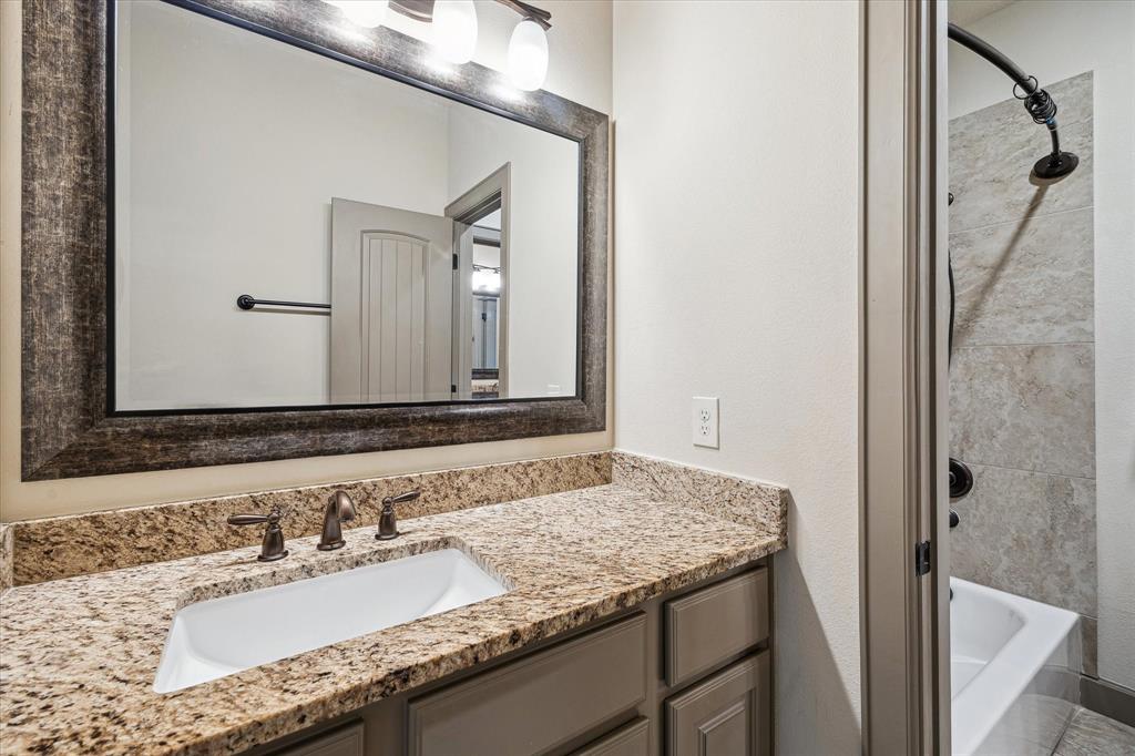 7001 Longmire Circle, Conroe, Texas image 35