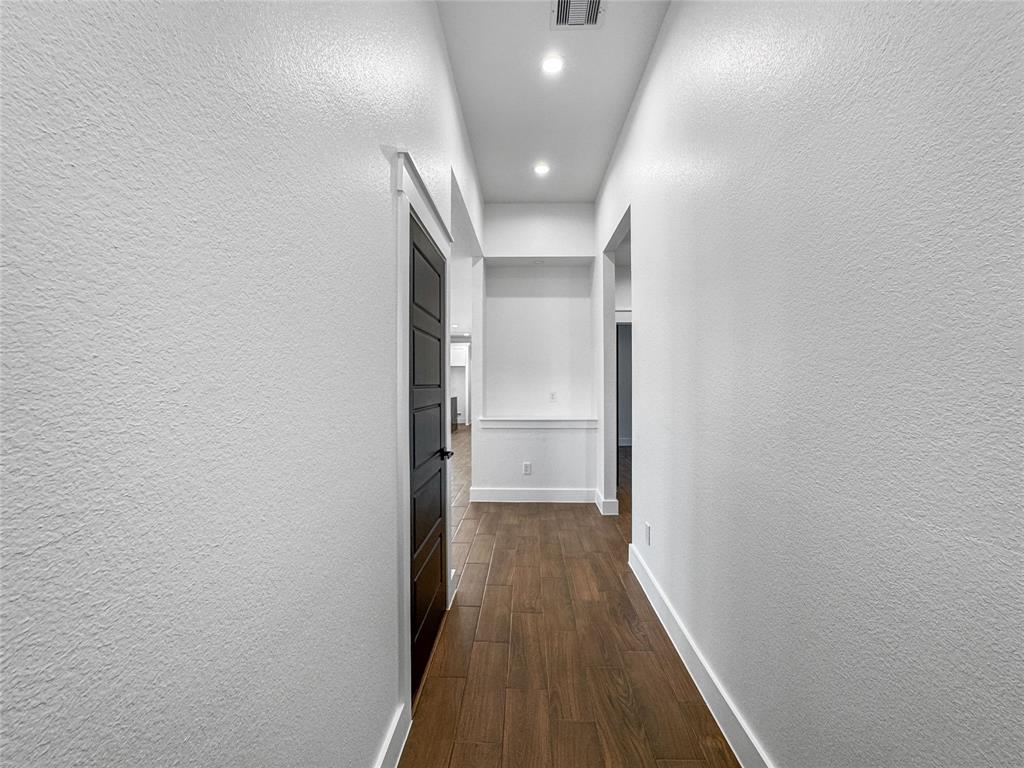 909 Live Oak Street, Pasadena, Texas image 8
