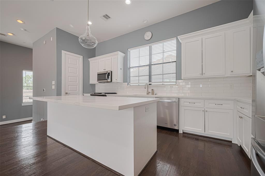 4318 E Center Street, Houston, Texas image 16