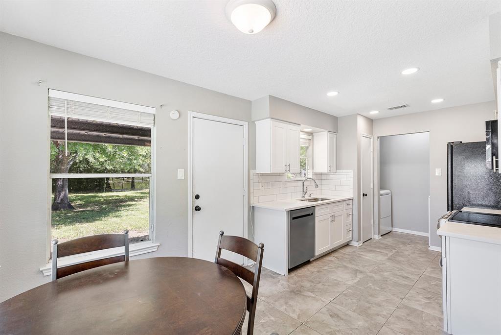 36 County Road 4010, Dayton, Texas image 8