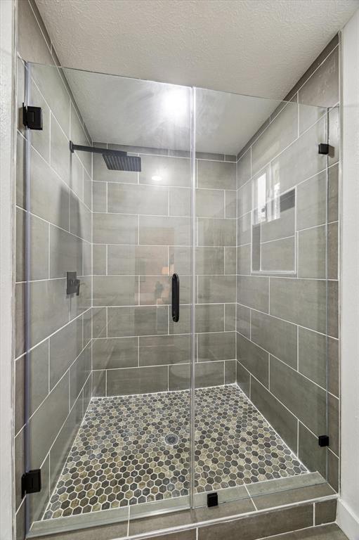 1210 Burning Tree Road, Kingwood, Texas image 19