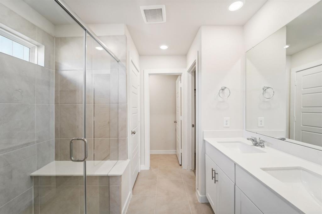 1650 Shae Oak Lane, Conroe, Texas image 26
