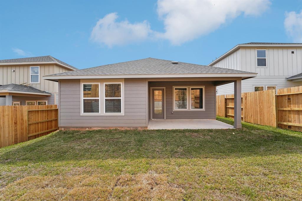 1650 Shae Oak Lane, Conroe, Texas image 34