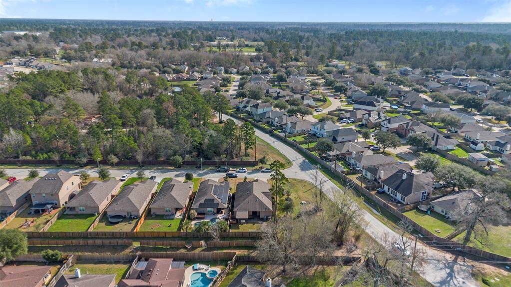 32503 Decker Creek Drive, Pinehurst, Texas image 34