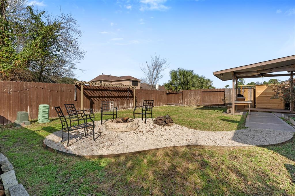 32503 Decker Creek Drive, Pinehurst, Texas image 27