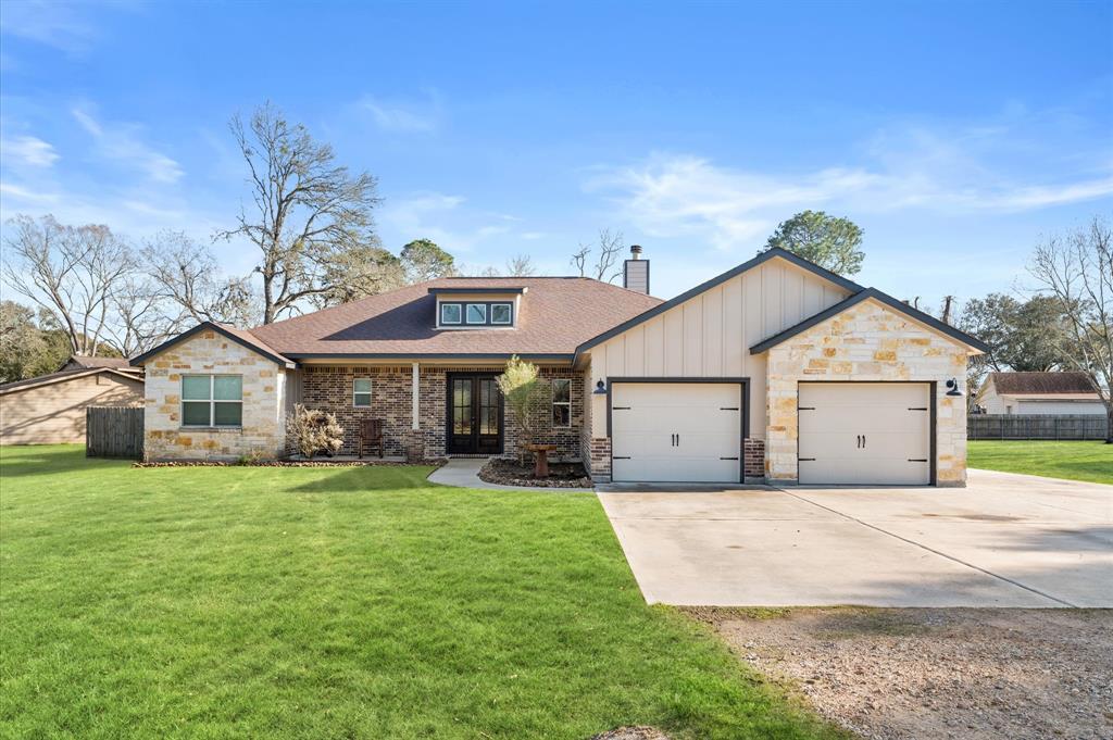 14803 Live Oak Lane, East Bernard, Texas image 1