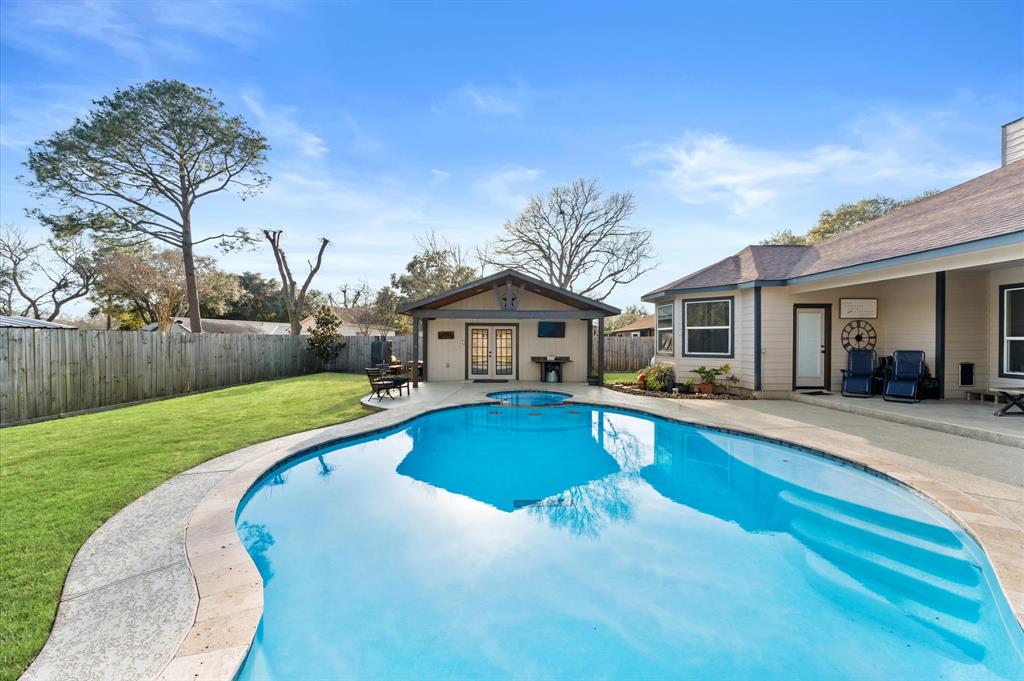 14803 Live Oak Lane, East Bernard, Texas image 29