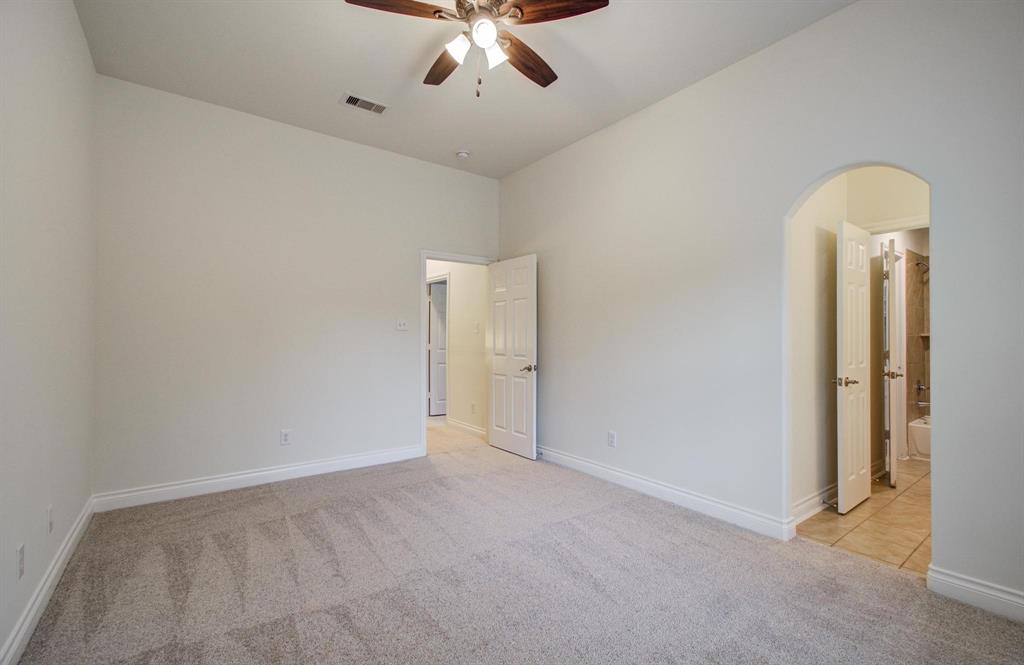 1840 Leela Springs Drive, Conroe, Texas image 35